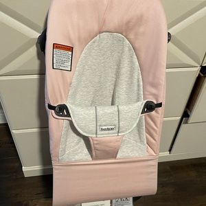 Babybjorn bouncer